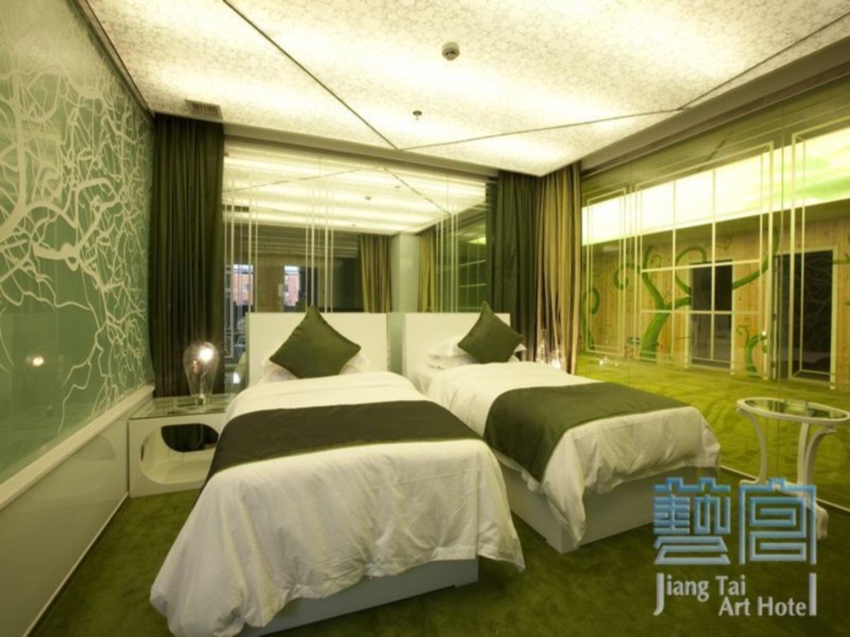 Beijing Jiang Tai Hotel Exteriör bild